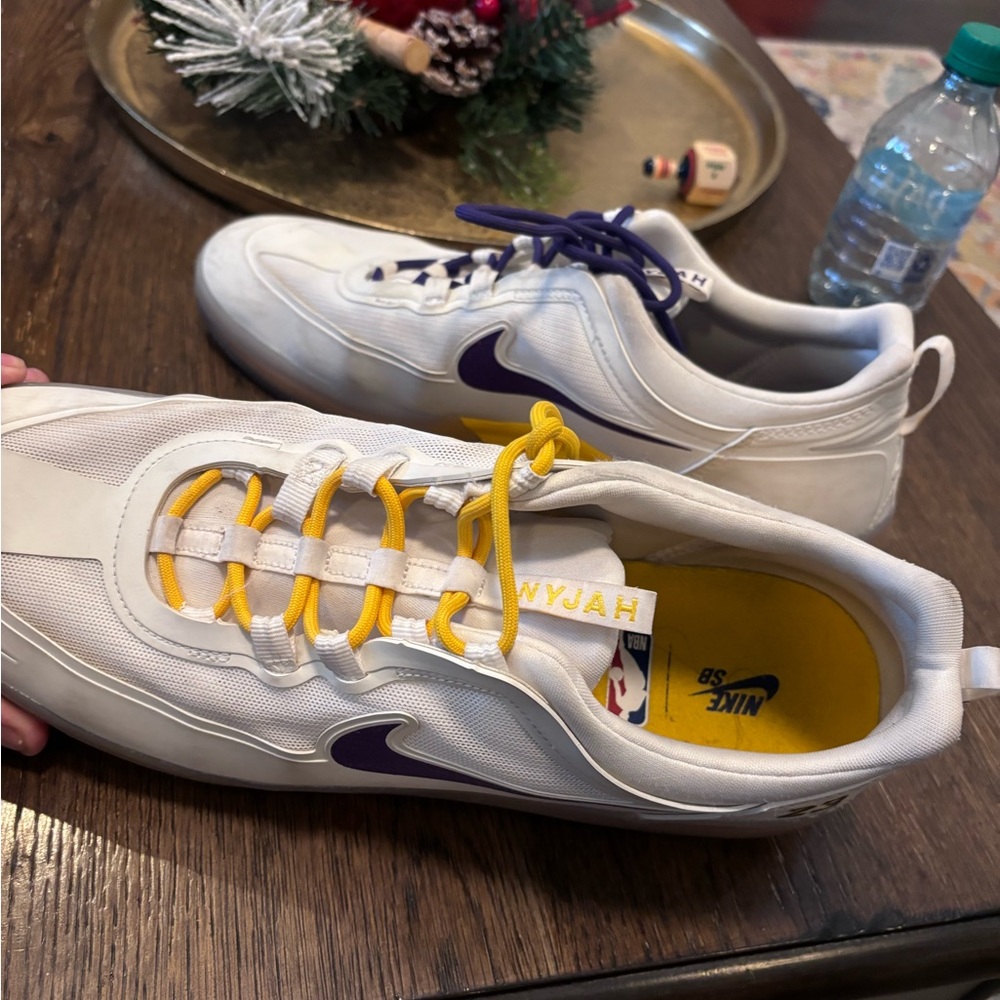 Nike SB Lakers size 13